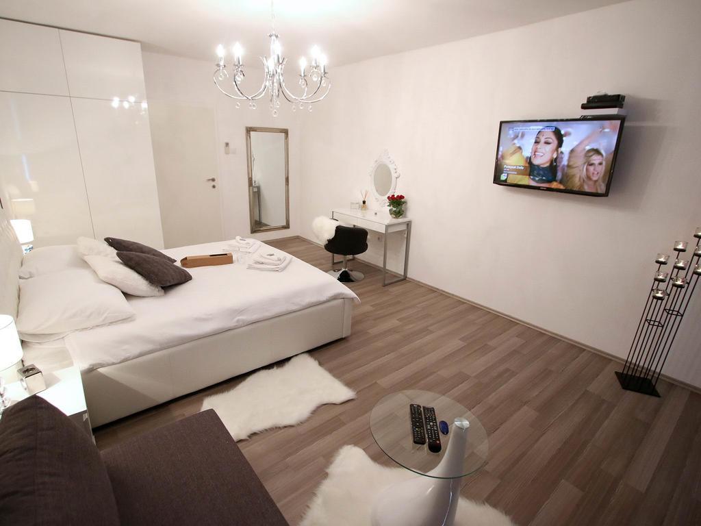The View Apartment Zadar Bagian luar foto